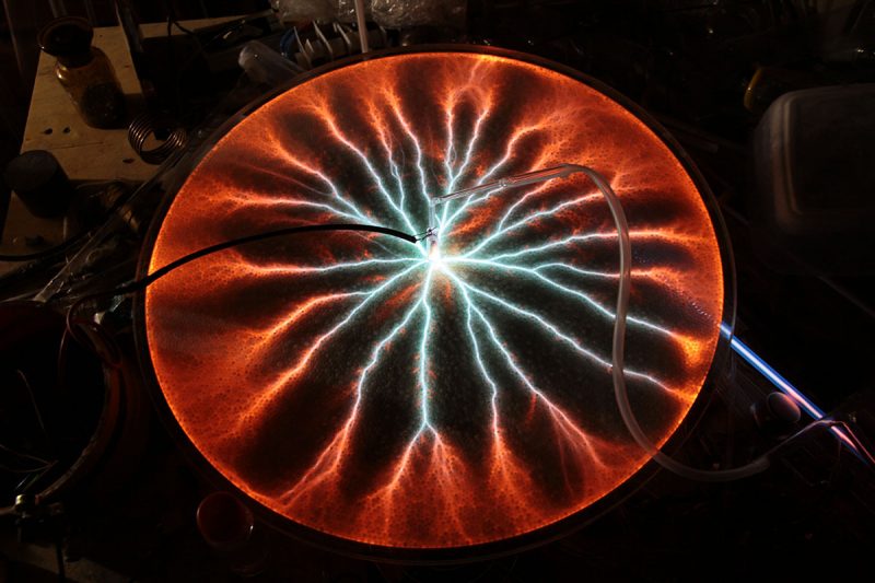 Гигантский плазменный диск